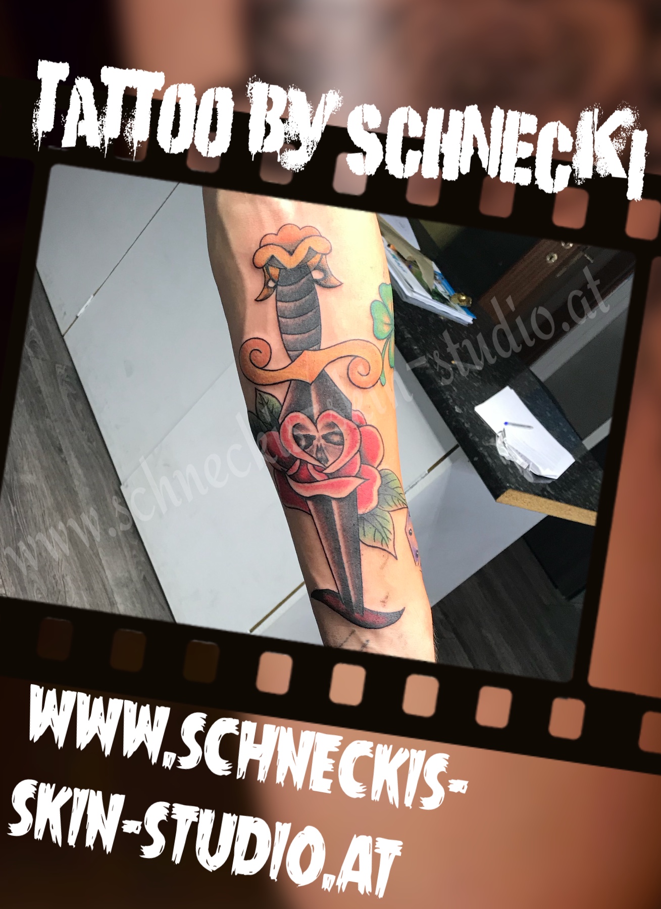 Black & Grey mit Farbe Tattoo aus Steyr – Schneckis Skin Studio