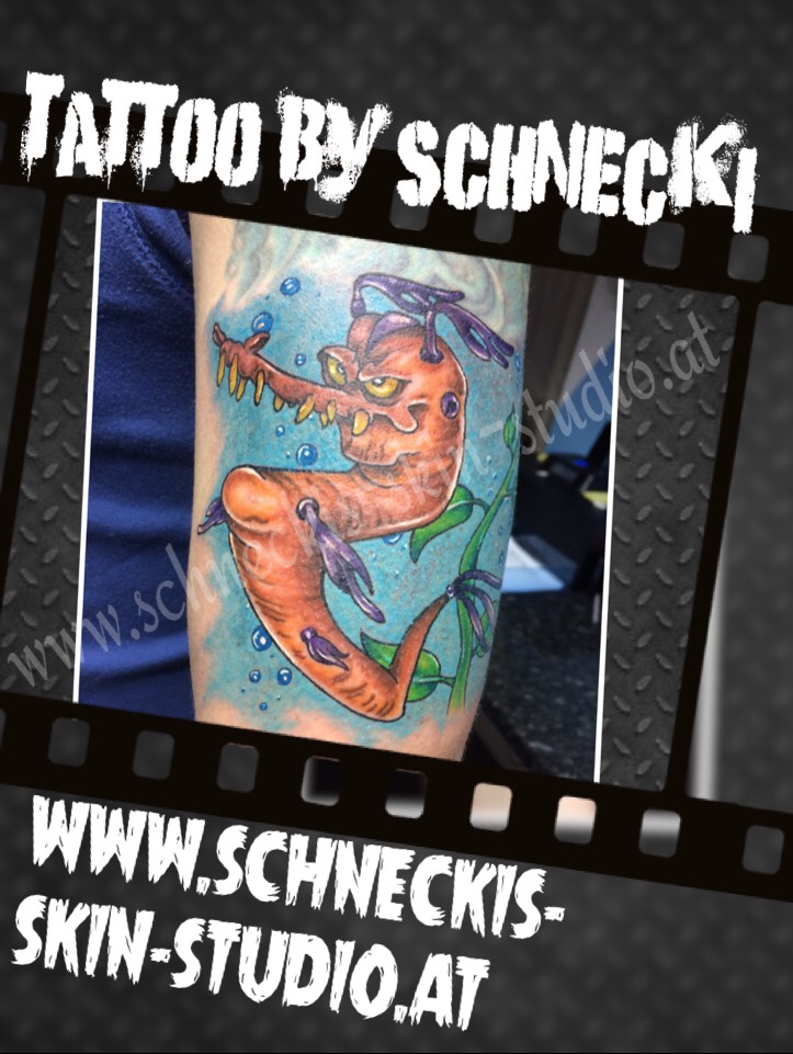 Farbiges Tattoo aus Steyr – Schneckis Skin Studio